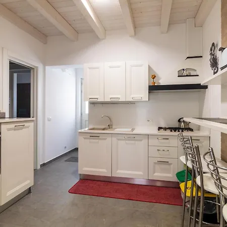 Chibao House Con Piscina Privata Дом отдыха