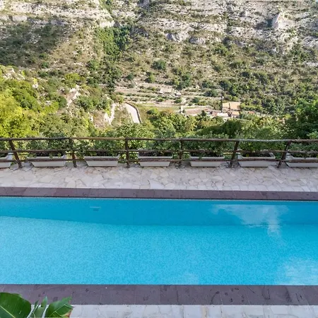 Holiday home Chibao House Con Piscina Privata